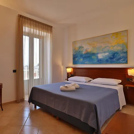 Cute - Hvc Hotel