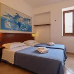 Hotel Cute - Hvc