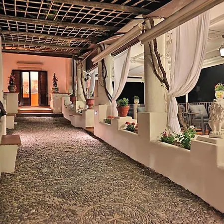 Cute - Hvc Hotel 4*